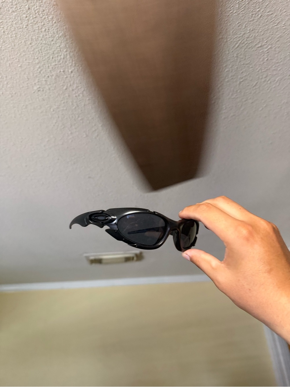 Oaks Black Batwing Sunglasses - Sleek Sport Shieldoaks